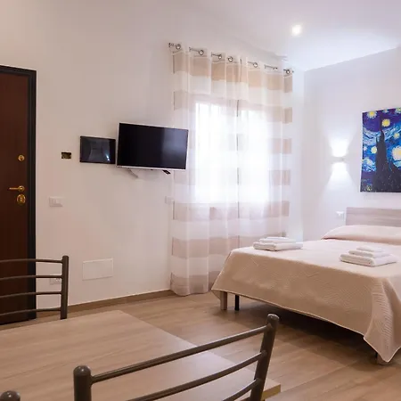 Stella Marina - E Monolocali Turistici Affittacamere 3*